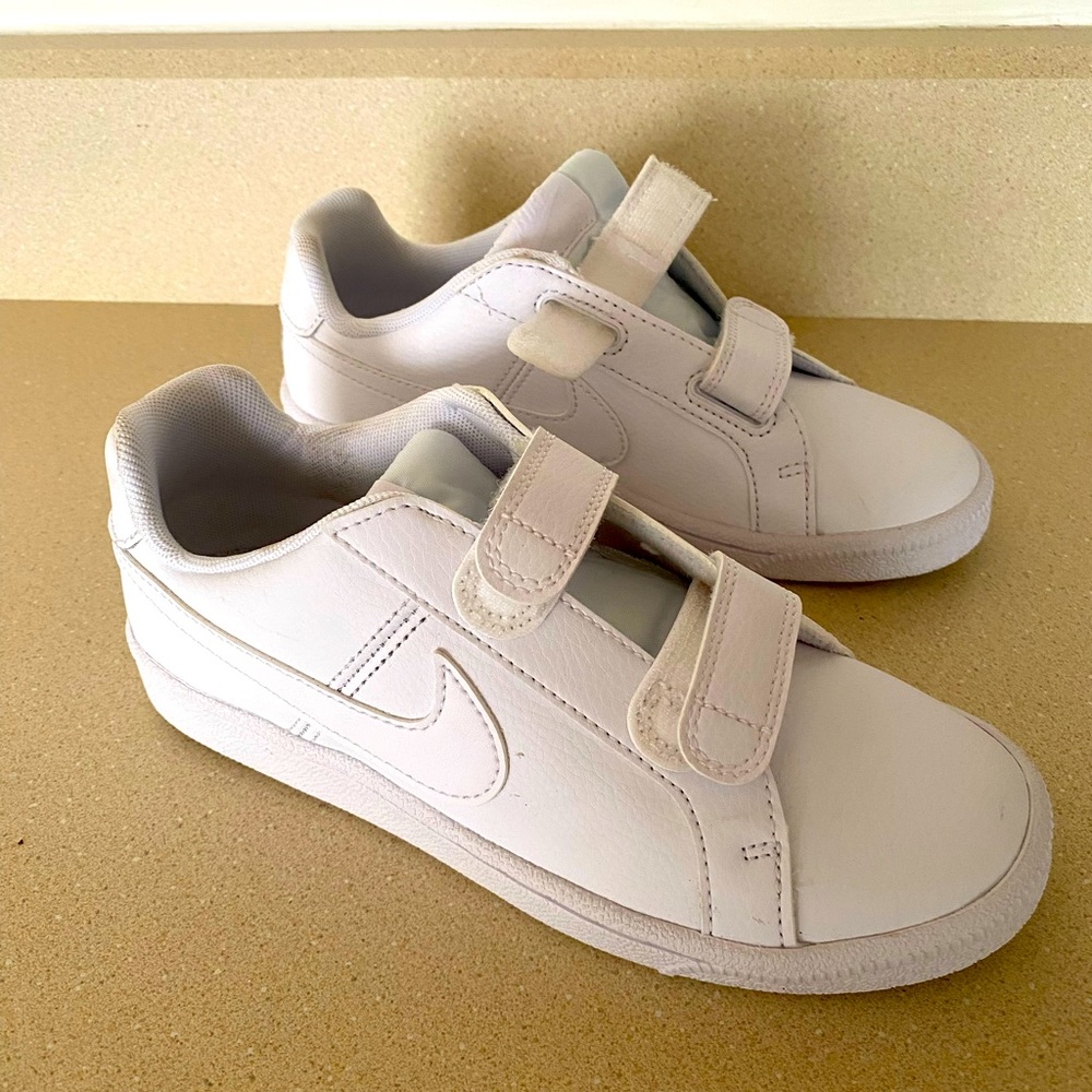 Youth size 2 Nike sneakers with velcro for easy on and off